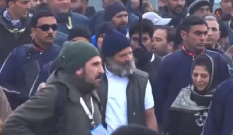महबूबा मुफ्ती 'सुरक्षा चूक' के बाद राहुल गांधी की भारत जोड़ो यात्रा में शामिल हुईं