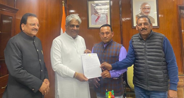 केन्द्रीय मंत्री अजय भट्ट ने गौला नदी में खनन चुगान की अनुमति की लीज  10 साल बढ़ाये जाने का आग्रह