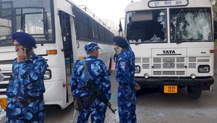 मोहाली-चंडीगढ़ बॉर्डर पर बंदी सिंह की रिहाई की मांग कर रहे प्रदर्शनकारियों और चंडीगढ़ पुलिस के बीच झड़प