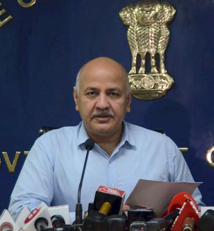 गृह मंत्रालय द्वारा 'राजनीतिक खुफिया' मामले में मुकदमा चलाने की मंजूरी पर मनीष सिसोदिया का बड़ा हमला, कहा -प्रतिद्वंद्वियों के खिलाफ मामला दर्ज करना एक कायर व्यक्ति का संकेत