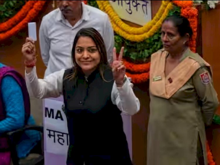 दिल्ली मेयर चुनाव में आप की जीत, शैली ओबेरॉय होंगी नई मेयर, पार्टी में जीत का माहौल