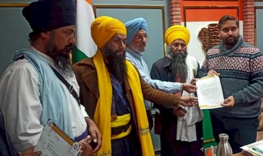 सिख धार्मिक साहित्य की छपाई में विसंगतियों की जांच के लिए अकाल तख्त पैनल का हुआ गठन