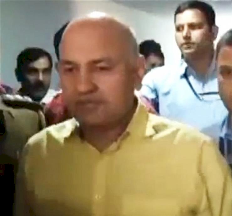 दिल्ली की अदालत ने सीबीआई मामले में सिसोदिया की जमानत याचिका पर आदेश सुरक्षित रखा