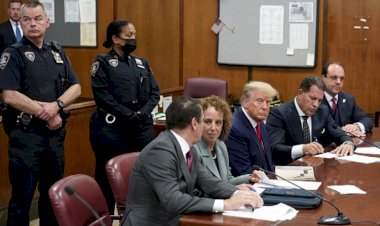 पूर्व अमेरिकी राष्ट्रपति डोनाल्ड ट्रम्प न्यूयॉर्क की कोर्ट में पेशी, क्रिमिनल केस की सुनवाई