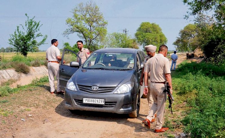 28 मार्च को पुलिस के पीछा करने पर पापलप्रीत, अमृतपाल सिंह ने अलग रास्ता अपनाया