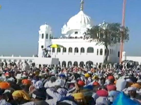 पाकिस्तान बैसाखी के लिए सिख तीर्थयात्रियों को 2,856 वीजा जारी किया