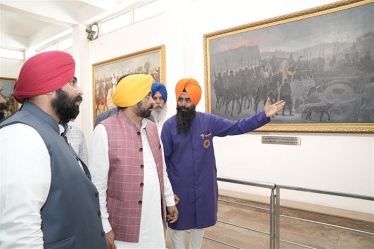 पंजाब मुख्यमंत्री भगवंत मान ने नौवें गुरु के प्रकाश पर्व पर जनता को गुरु तेग बहादुर संग्रहालय समर्पित किया