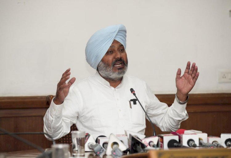 चन्नी के घड़ियाली आंसू उन पर लगे भ्रष्टाचार के दाग नहीं धो सकते: हरपाल चीमा
