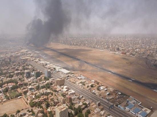 सूडान संघर्ष: मरने वालों की संख्या 270 तक पहुंची, 2,600 से अधिक घायल