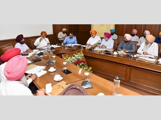 मंत्री जौरामाजरा ने जनसंपर्क अधिकारियों से मान सरकार की अनूठी पहलों का जोरदार तरीके से प्रचार करने को कहा