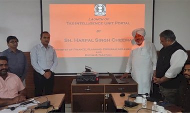 कैबिनेट मंत्री हरपाल चीमा ने टैक्स इंटेलिजेंस यूनिट द्वारा विकसित टैक्स विवरणी पोर्टल लॉन्च किया