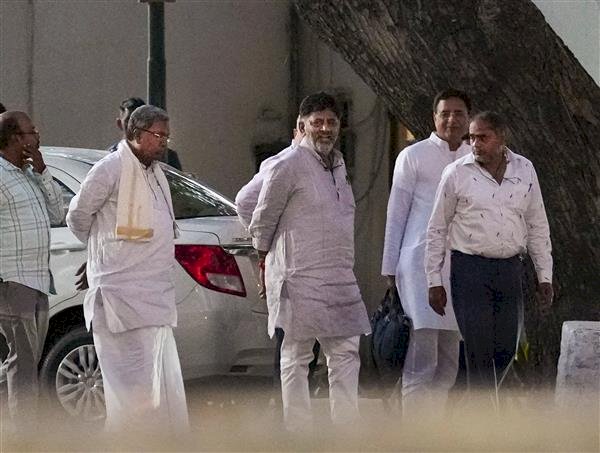सिद्धारमैया, शिवकुमार आज दोपहर लेंगे सीएम, डिप्टी सीएम पद की शपथ, 8 विधायकों के मंत्री पद की शपथ लेने की संभावना
