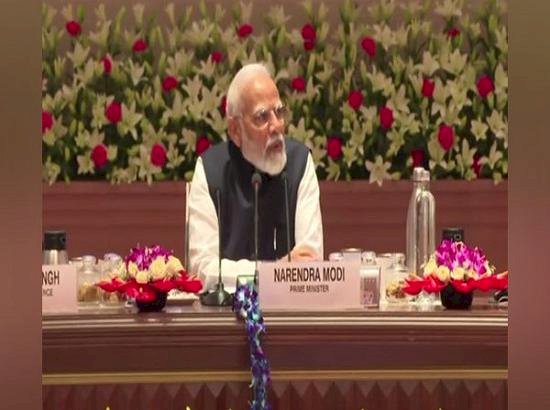 पीएम मोदी ने नीति आयोग की 8वीं गवर्निंग काउंसिल की बैठक की अध्यक्षता की, भगवंत मान समेत 8 सीएम नदारद