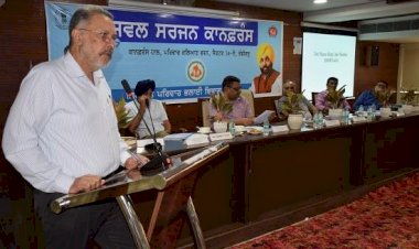 मंत्री डॉ. बलबीर सिंह ने सिविल सर्जनों को सरकारी अस्पतालों में परेशानी मुक्त स्वास्थ्य सुविधाएं सुनिश्चित करने के निर्देश दिए