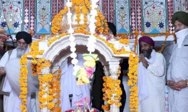 417 सदस्यीय सिख जत्था पाकिस्तान रवाना