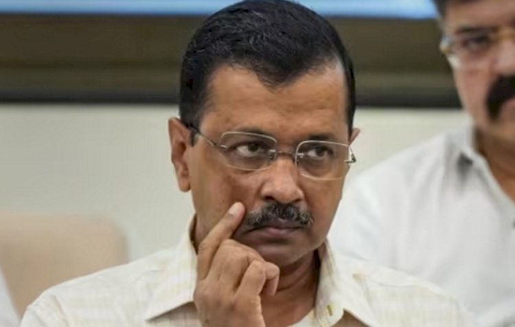अरविंद केजरीवाल के ट्वीट से फिर गरमाई सियासत, बोले- 'LG साहिब, वक्त निकालकर देखिए...'