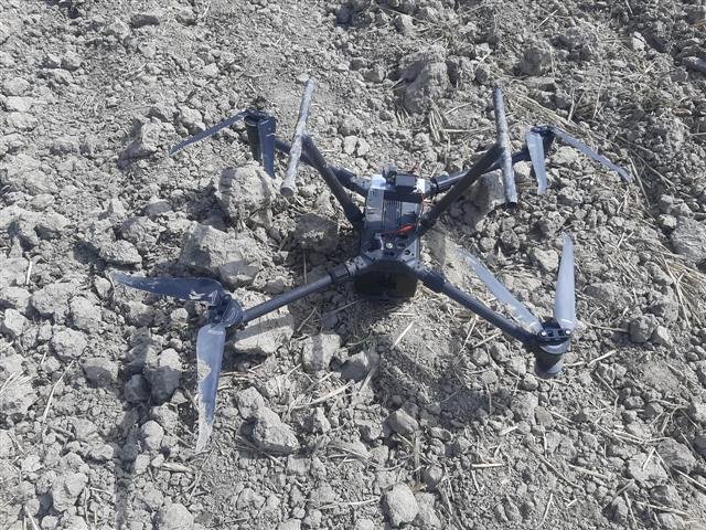 बीएसएफ ने फिरोजपुर सेक्टर से तरनतारन के पास ड्रोन से 2.6 किलो ड्रग्स जब्त की