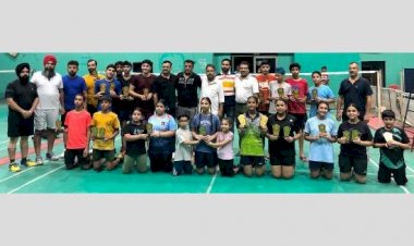 फिरोजपुर जिला बैडमिंटन चैंपियनशिप-2023 का एसबीएस स्टेडियम में समापन हुआ