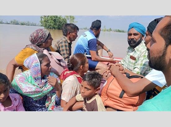 जालंधर में अब तक 200 से अधिक प्रभावित लोगों को बचाया गया: डीसी सारंगल