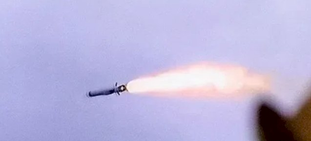 उत्तर कोरिया ने अंतरमहाद्वीपीय बैलिस्टिक मिसाइल का परीक्षण किया