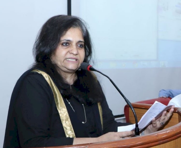 गोधरा कांड के बाद हुए दंगों के मामले में सुप्रीम कोर्ट ने तीस्ता सीतलवाड को नियमित जमानत दे दी, गुजरात HC का आदेश रद्द