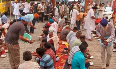 उत्तराखंड: जमीन पर मालिकाना हक वापस देने की मांग को लेकर सड़कों पर उतरा जनसैलाब