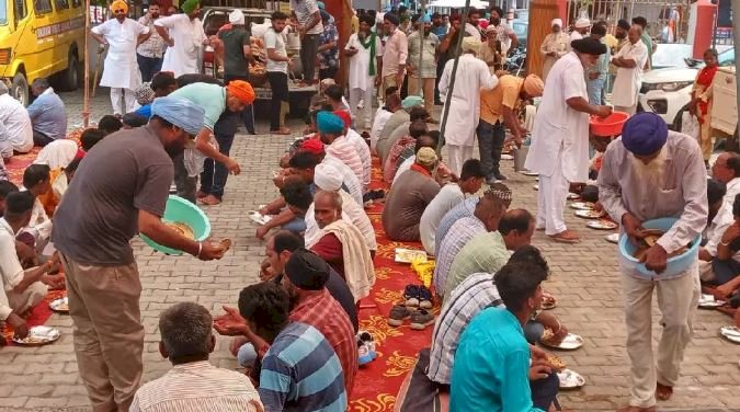 उत्तराखंड: जमीन पर मालिकाना हक वापस देने की मांग को लेकर सड़कों पर उतरा जनसैलाब