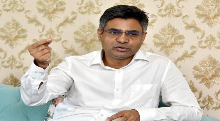 दिल्ली सेवा बिल पेश होने से पहले संदीप पाठक ने की बीजेपी सांसदों से आग्रह बोले- सही दिशा मे वोट करें
