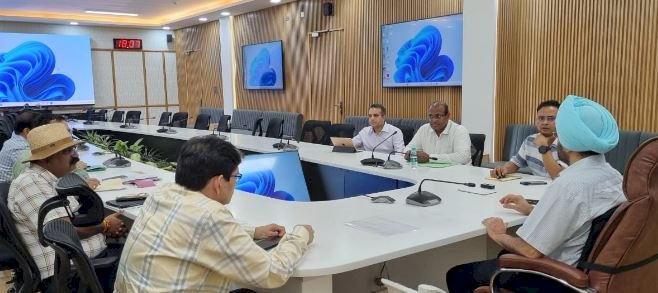 उत्तराखंड:बन्दरों की संख्या को सीमित करने हेतु बन्दरों का बन्ध्याकरण किया जाए: मुख्य सचिव