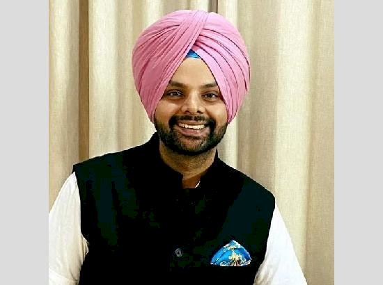 आप की तानाशाही सरकार किसान और लोकतंत्र विरोधी है-अजयवीर सिंह लालपुरा