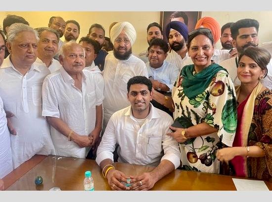 मोहित मोहिंदरा ने पंजाब युवा कांग्रेस अध्यक्ष का पदभार संभाला