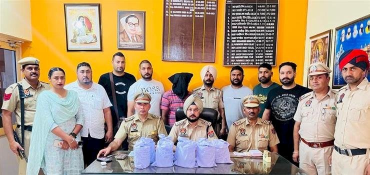 पंजाब पुलिस ने बड़े ड्रग तस्कर मल्कियत काली को गिरफ्तार किया, पाकिस्तान से 50 किलोग्राम हेरोइन की खेप लाने के लिए तैराक भेजे थे