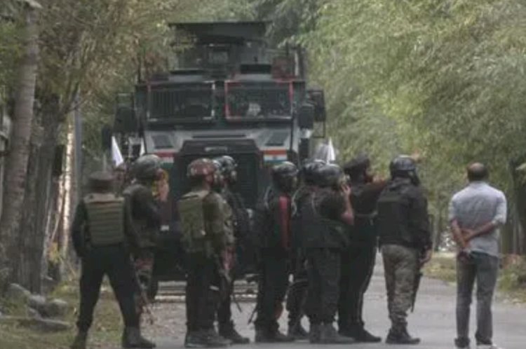 अनंतनाग मुठभेड़: जम्मू-कश्मीर पुलिस, सेना ने दूसरे दिन फिर शुरू किया ऑपरेशन