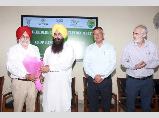 पंजाब के कृषि मंत्री ने पीएयू में फसल अवशेष प्रबंधन पर प्रमुख हितधारकों को संबोधित किया