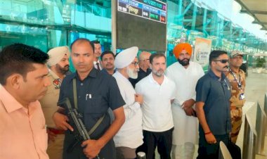 राहुल गांधी स्वर्ण मंदिर में दर्शन के लिए अमृतसर पहुंचे