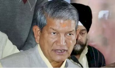 उत्तराखंड के पूर्व मुख्यमंत्री हरीश रावत को कार दुर्घटना में मामूली चोटें आईं