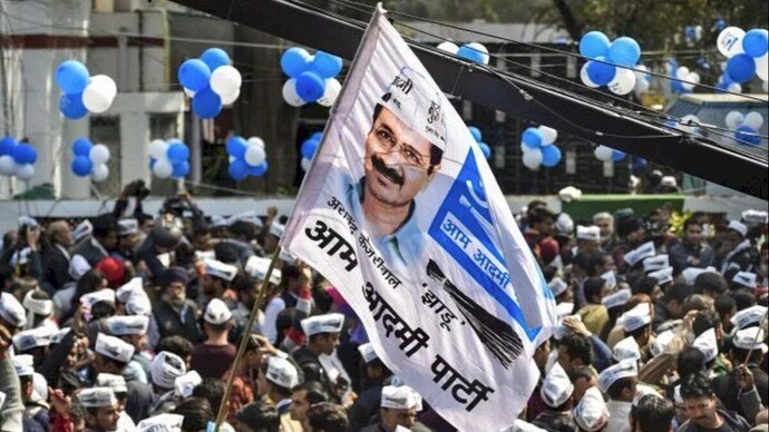 शराब नीति मामले में AAP को बनाया जाएगा आरोपी, जांच एजेंसी सुप्रीम कोर्ट को बताएगी, पार्टी ने किया पलटवार