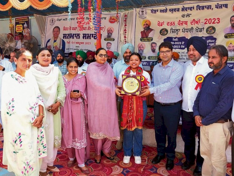 'गोल्डन गर्ल' सिफ्त कौर का फरीदकोट में जोरदार स्वागत