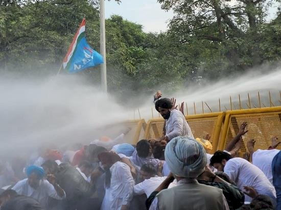 राजा वारिंग के नेतृत्व वाली पंजाब कांग्रेस को पानी की बौछारों का सामना करना पड़ा!