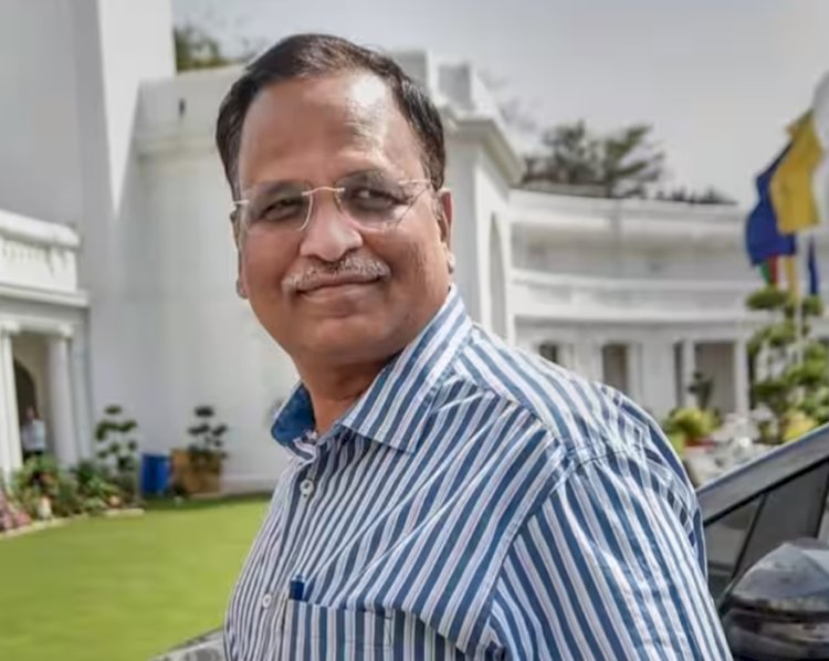 दिल्ली के पूर्व मंत्री सत्येंद्र जैन को राहत, 6 नवंबर तक बढ़ी अंतरिम जमानत की अवधि