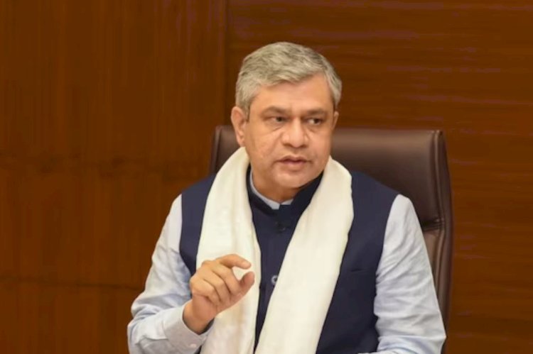 एप्पल 'हैकिंग' अलर्ट विवाद: सरकार चिंतित है लेकिन..., केंद्रीय मंत्री अश्विनी वैष्णव ने कही ये बात
