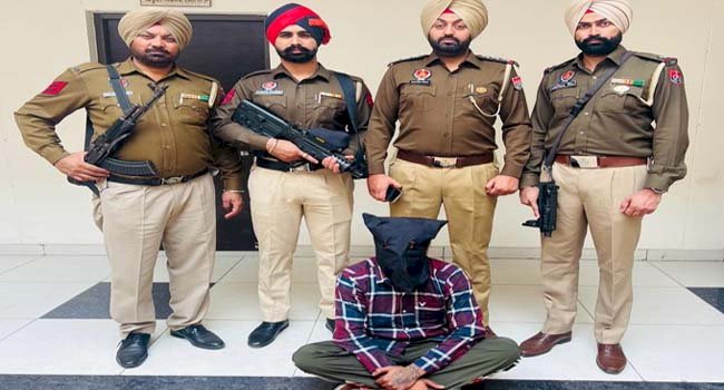 मोहाली पुलिस ने गोल्डी बरार के तीन साथियों को किया गिरफ्तार