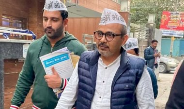 AAP विधायक दिलीप पांडेय का ‘मैं भी केजरीवाल’ अभियान, मुखर्जी नगर में ली जनता की राय