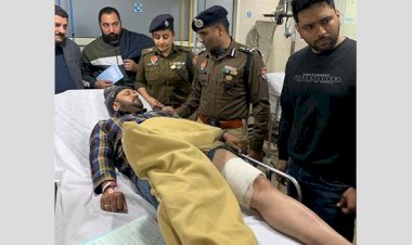 सीपी लुधियाना कुलदीप सिंह चहल ने अस्पताल में घायल एएसआई दलजीत सिंह से मुलाकात की