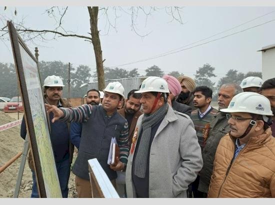 मंत्री ब्रम शंकर जिम्पा ने तलवाड़ा सतही जल परियोजना का दौरा किया
