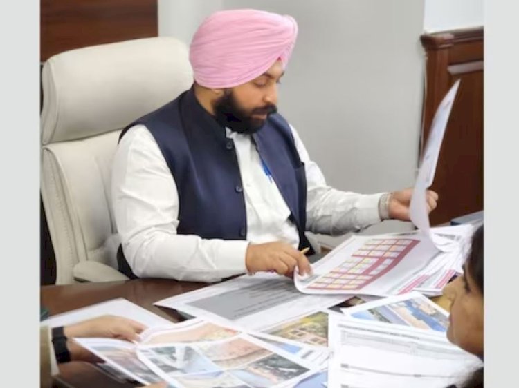 पंजाब में छुट्टियों के दौरान लगानी होंगी ऑनलाइन कक्षाएं...!