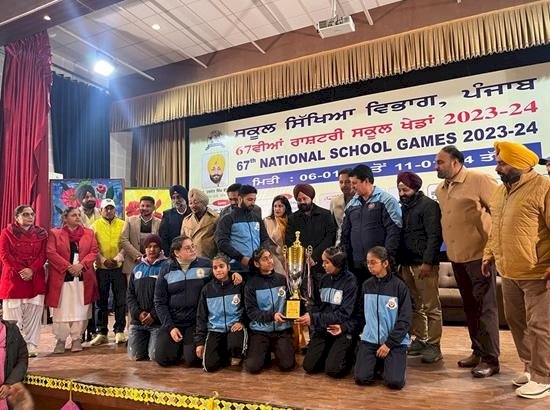 पंजाब राष्ट्रीय स्कूल खेलों में जूडो और कराटे में राष्ट्रीय चैंपियन बना