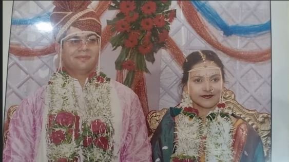 अनोखी प्रेम कहानी :प्रेमी की जा रही थी आंखों की रोशनी, प्रेमिका ने किया ये काम