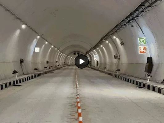 चीन से लगी सेला टनल का उद्घाटन किया  यह दुनिया की सबसे ऊंचाई पर बनी डबल लेन सुरंग