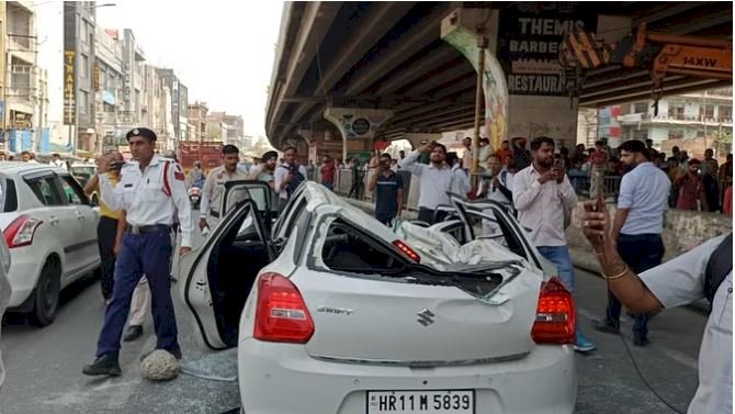 पानीपत में बड़ा हादसा टला: एलिवेटेड हाईवे की ड्रेनेज पाइप टूटकर नीचे गिरी, गाड़ियां और बाइक चपेट में आए,पढ़िए पूरी ख़बर